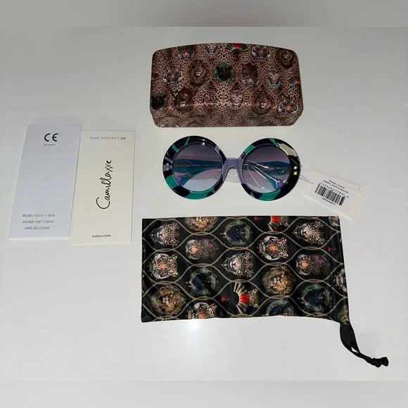 CAMILLA “Editor in Chief” xl oversized oval Vividly Venice marbled sunglasses - Picture 6 of 7
